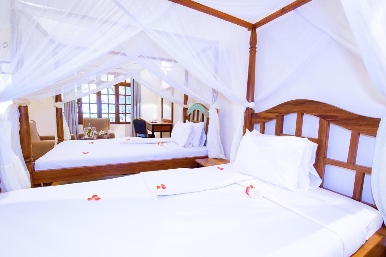 Eileen'S Trees Inn Karatu Εξωτερικό φωτογραφία