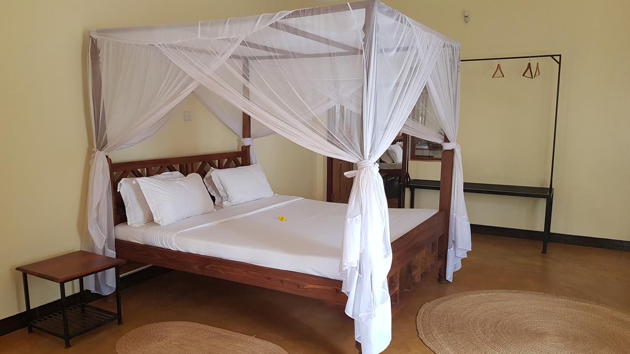 Eileen'S Trees Inn Karatu Εξωτερικό φωτογραφία